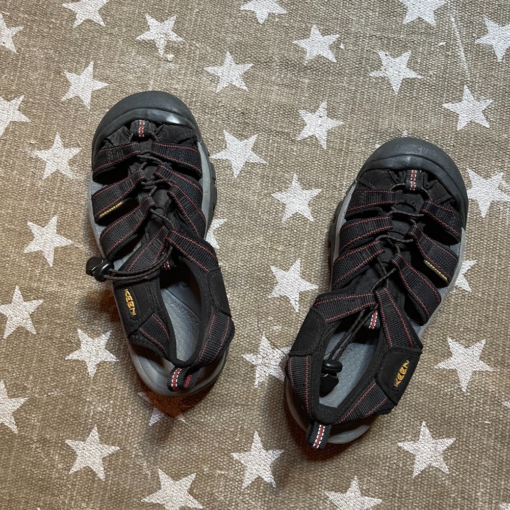 Keen sandal Women's size 7.5